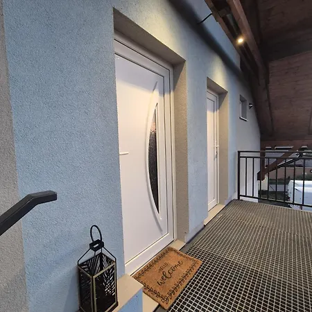 By One Appartement *